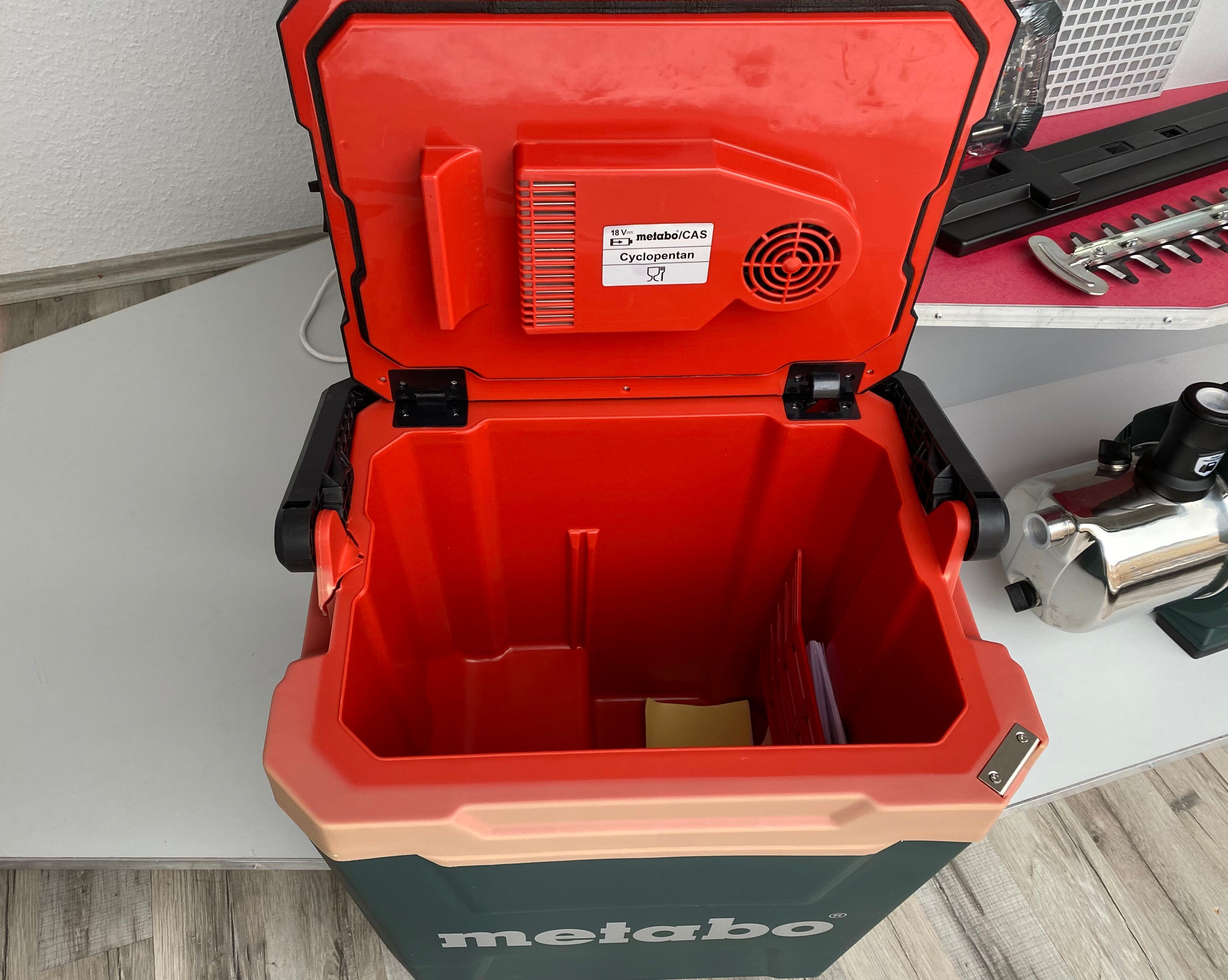 Metabo Akku-Kühlbox KB 18 BL - Ausstellungsartikel